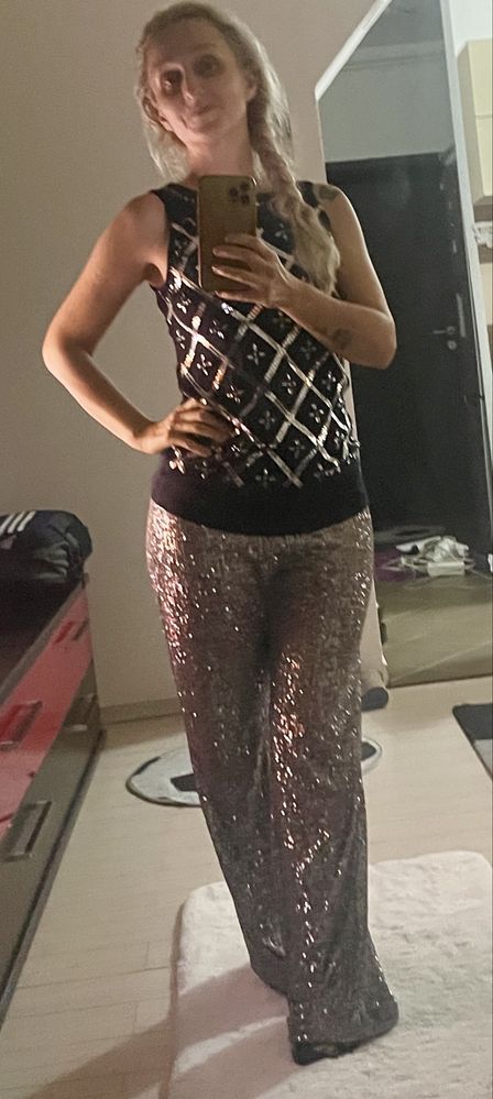 Tinuta de Revelion