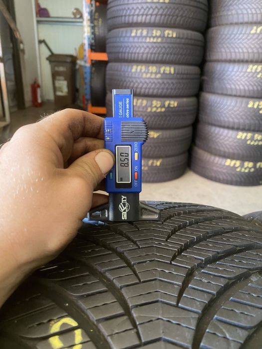 Anvelope All Season 225/55/17 Goodyear Vector 4 Seasons 225 55 17 R17