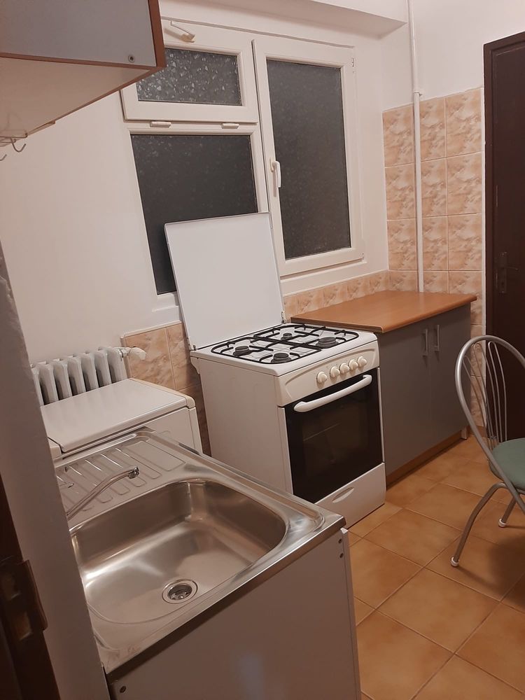 Inchiriez apartament 2 camere alunis