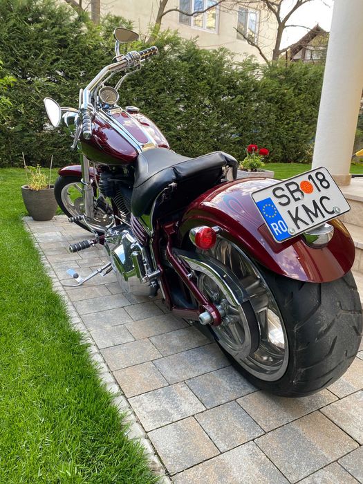 Harley Davidson Softail C Rocker - Custom de fabrica