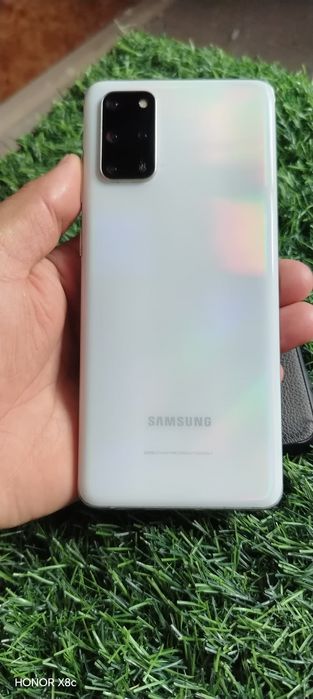 Samsung s20 plus 5g 12x256 sotiladi holati a'lo