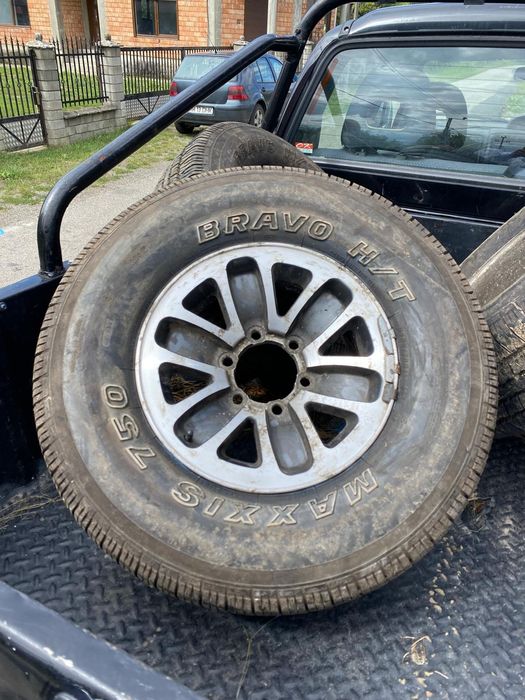 Vând sau schimb jante originale mitsubishi r15