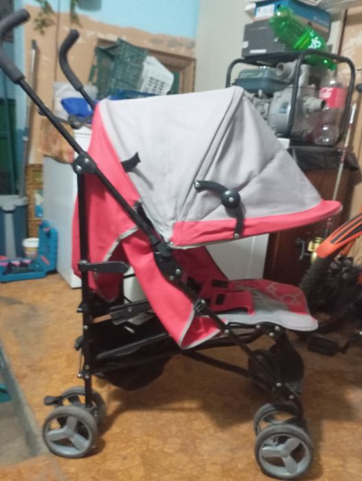 коляска в отличном состоянии