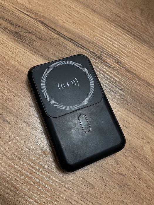 Power bank черный