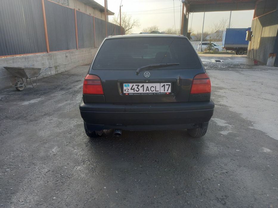 Фолгсваген Гольф 3