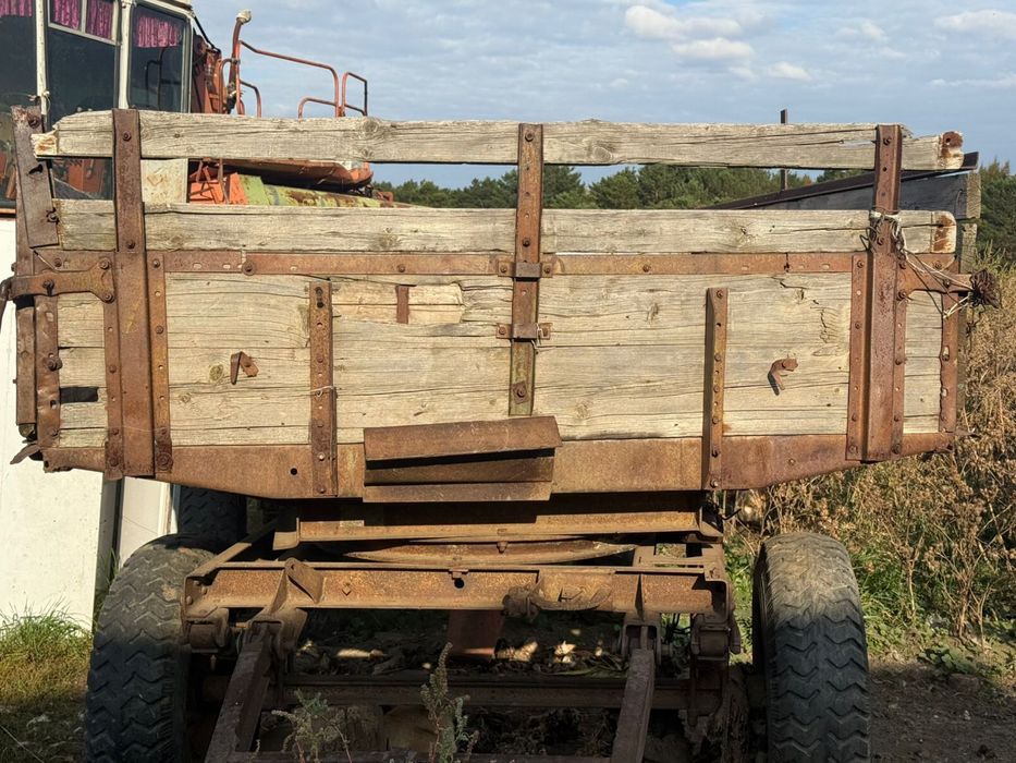 Продам тракторную тележку без цилиндра