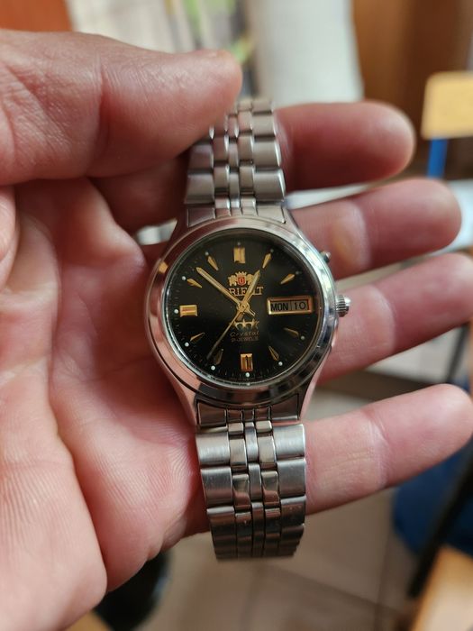 Продаются часы наручные мужские  Orient с автоподзаводом