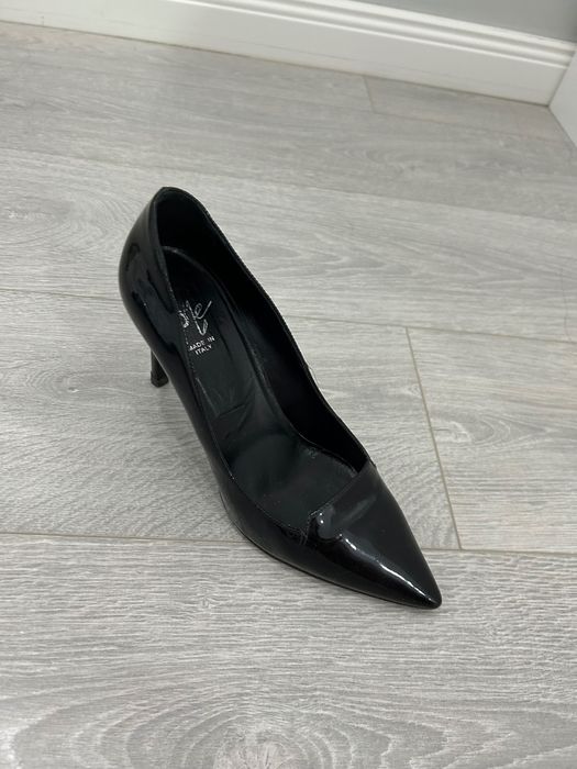 Туфли Италия лаковые в хорошем состоянии