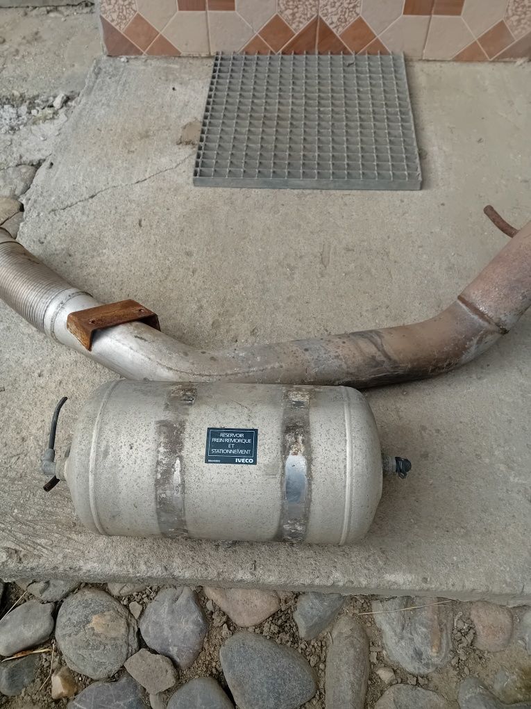 Toba,rezervoare ,piese iveco stralis