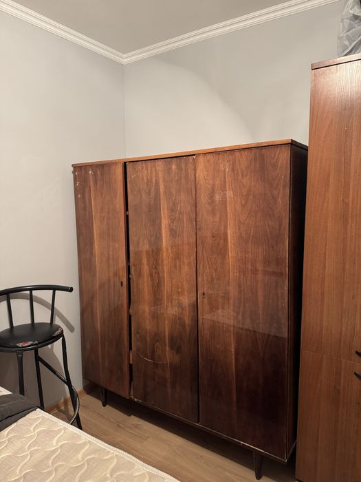 Отдам даром шкаф