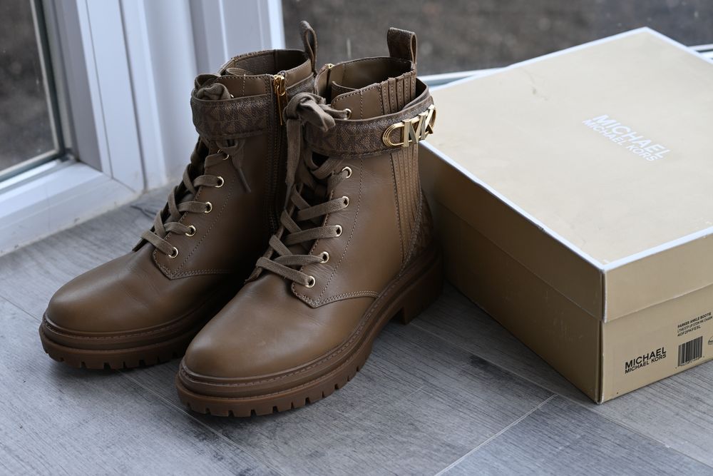 Боти Michael Kors