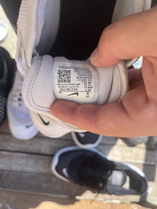 Nike Air Max Axis – adidași originali, 9.5/10