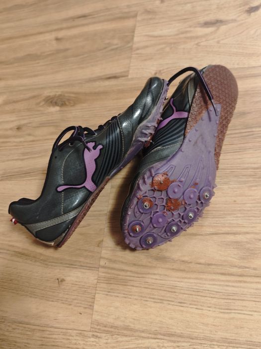 Шпайкове Puma 38 номер 24 см.