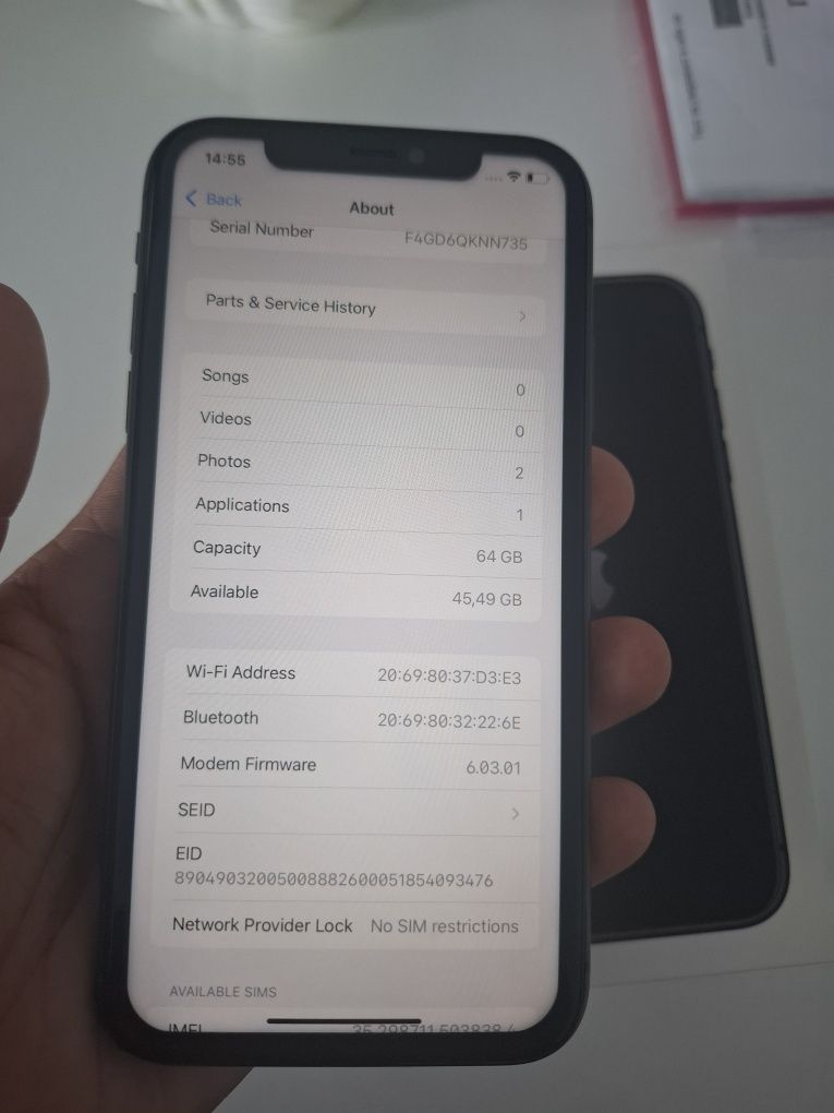 Iphone 11  + пълен комплект. Възможен коментар.