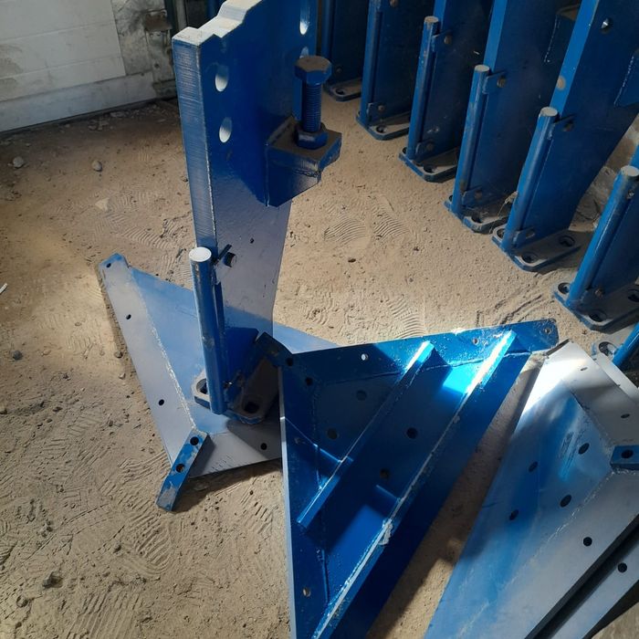 Стойка плоскореза.