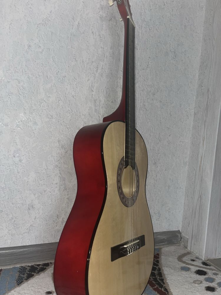 JWIN gitarasi sotiladi yangi chalinmagan
