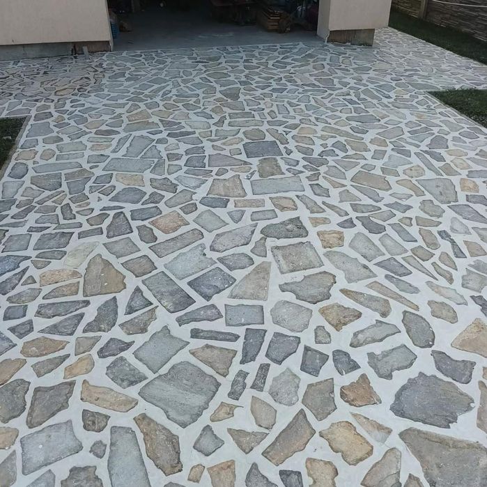 Piatra naturala de munte pentru pavaj.