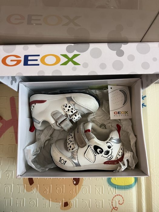 Детски обувки Geox 20 номер
