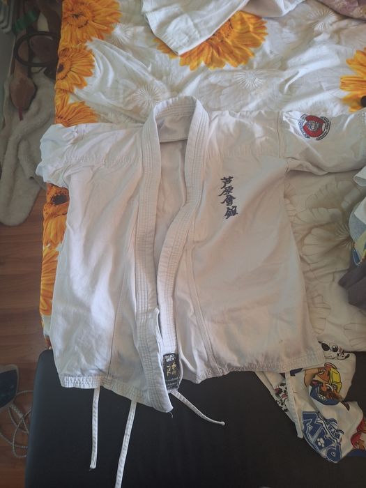 Bluză kimono judo & bluză kimono Ashihara+2 centuri albe