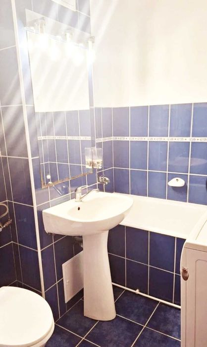 Persoană fizică  .Apartament 3 camere ,D, 71mp,Mircea cel Bătrân