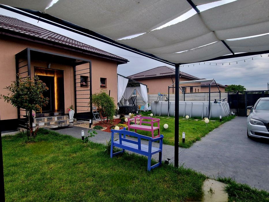 Casa moderna cu piscina si zona de fitness - la 20 min de Bucuresti