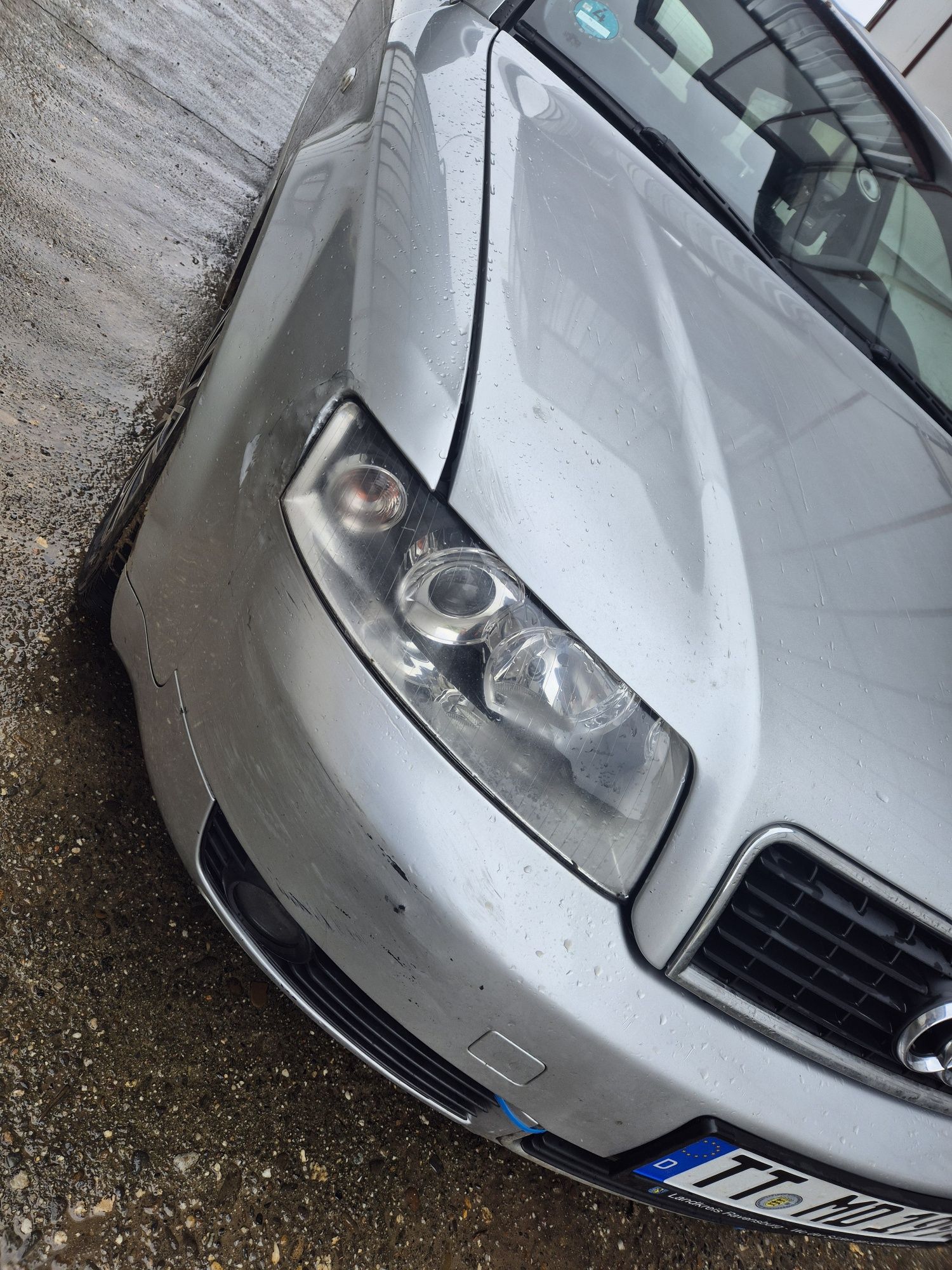 Vand Audi A4 2,5l
