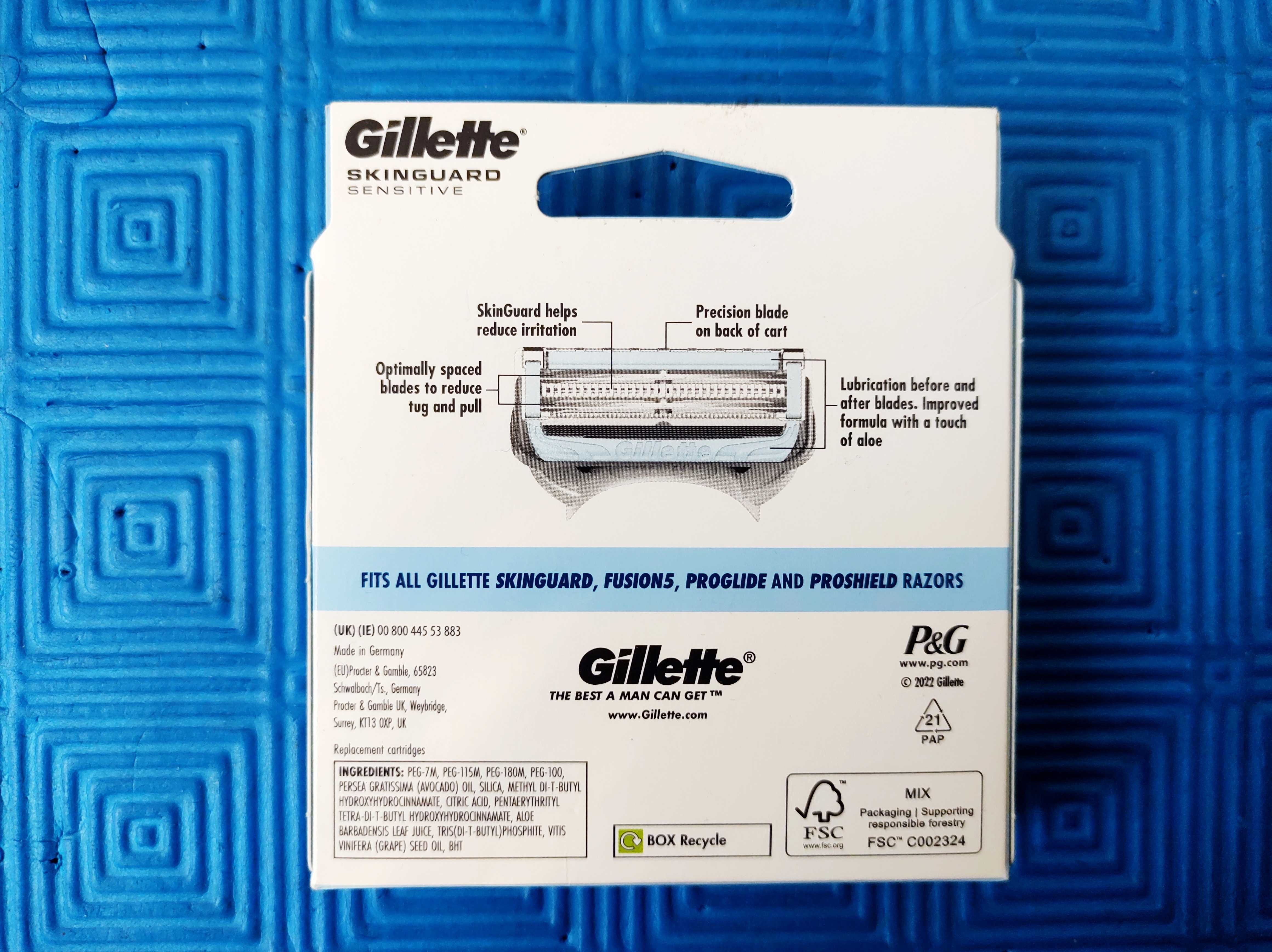 Gillette SkinGuard Sensitive 8 броя ножчета за бръснене оригинални