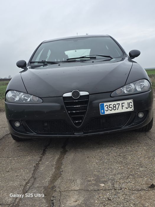 Vând Alfa romeo 1.6
