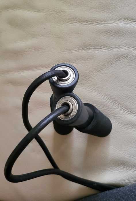 Coarda de sarit ,noua.