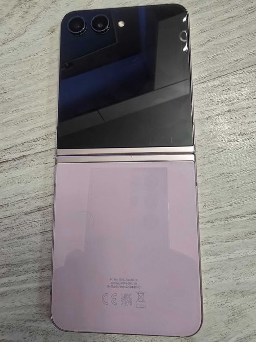 Samsung Z Flip 5 8/512GB lavender