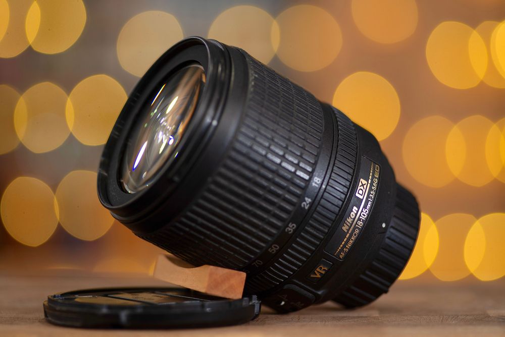 Nikon AF-S 18-105mm f/3.5-5.6G ED VR обектив Никон