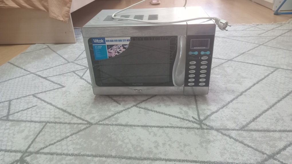 Продам микроволновку б/у