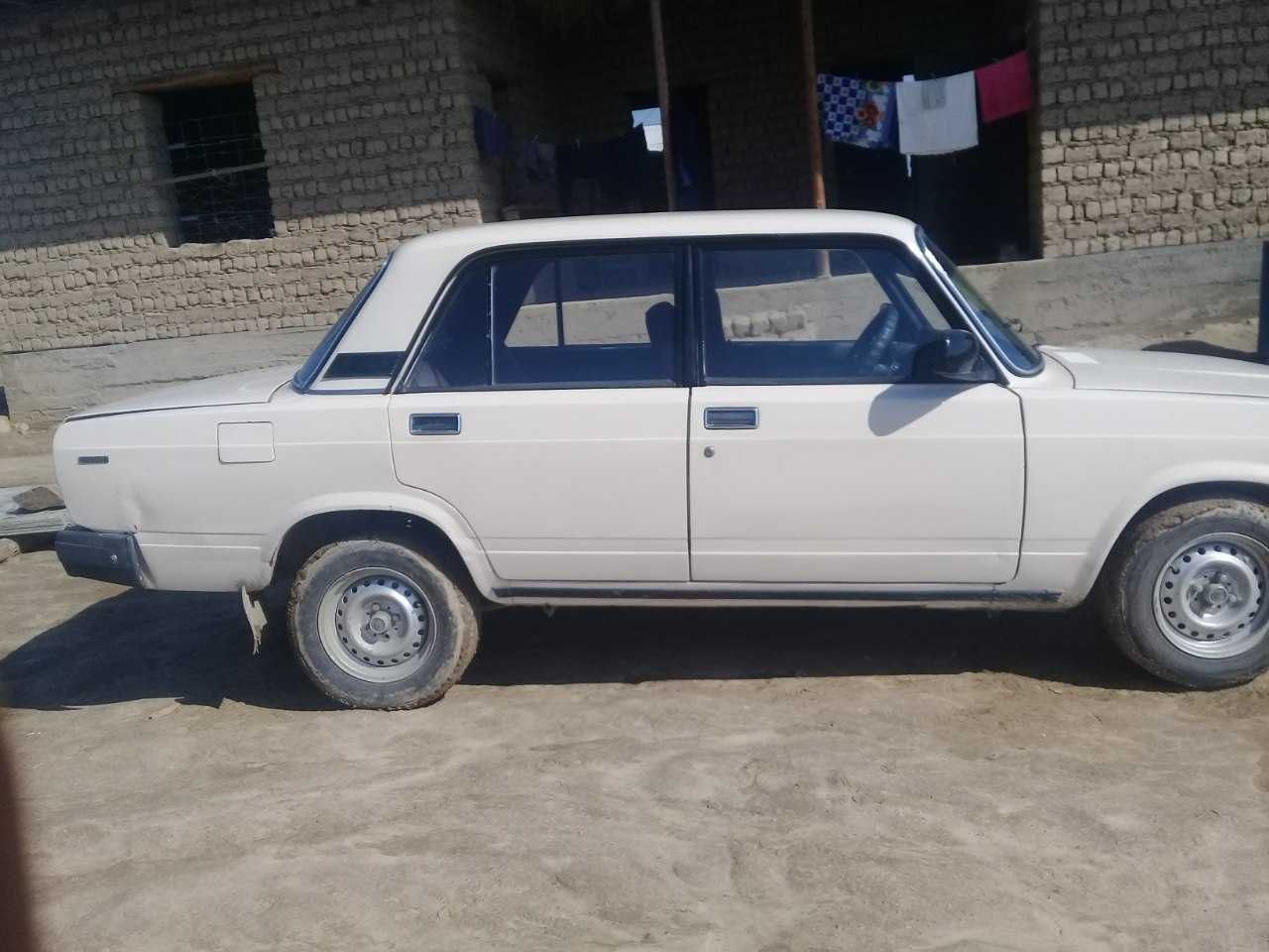 Avtovaz VAZ 2107