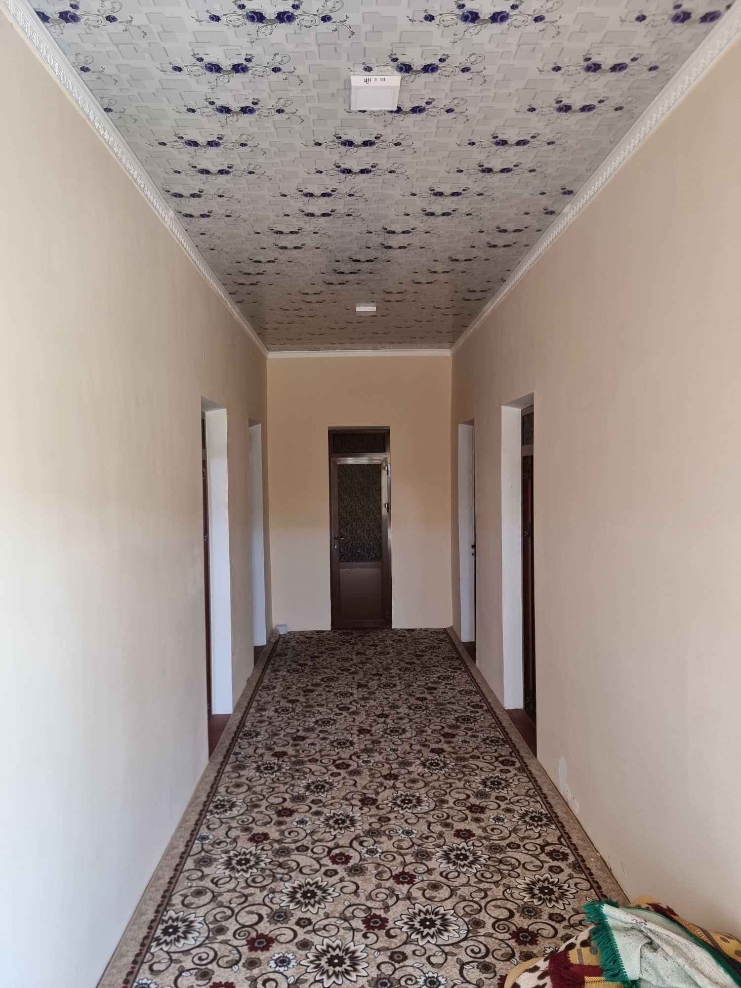 6 xonali Uy Sotiladi manzil Surxondaryo Viloyati Sherobod Tumani