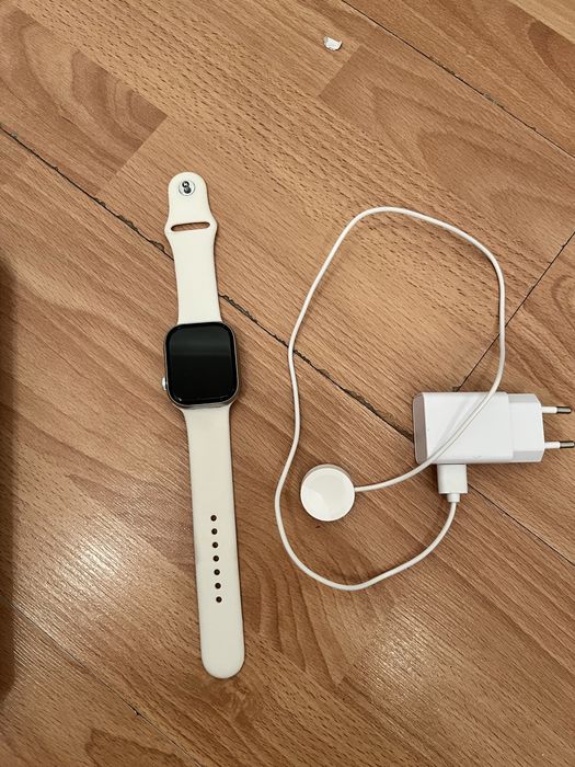 Продам Apple Watch