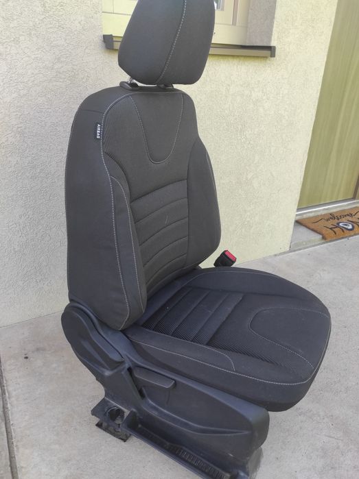 Scaun Ford Kuga 2 Pasag. tapiserie stofa