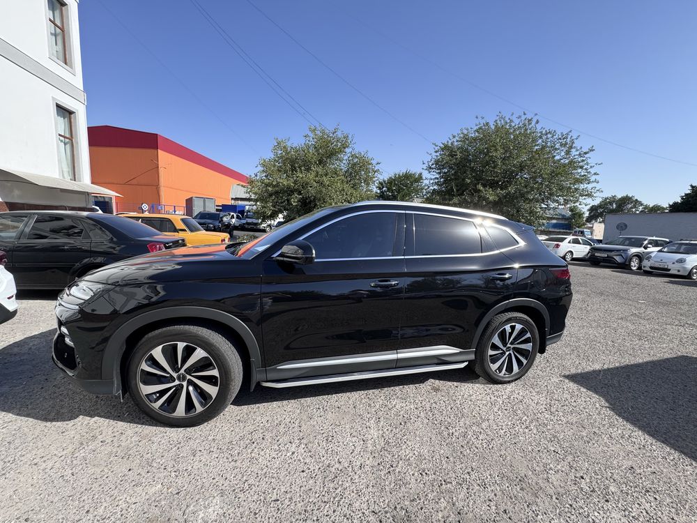 BYD champion 605