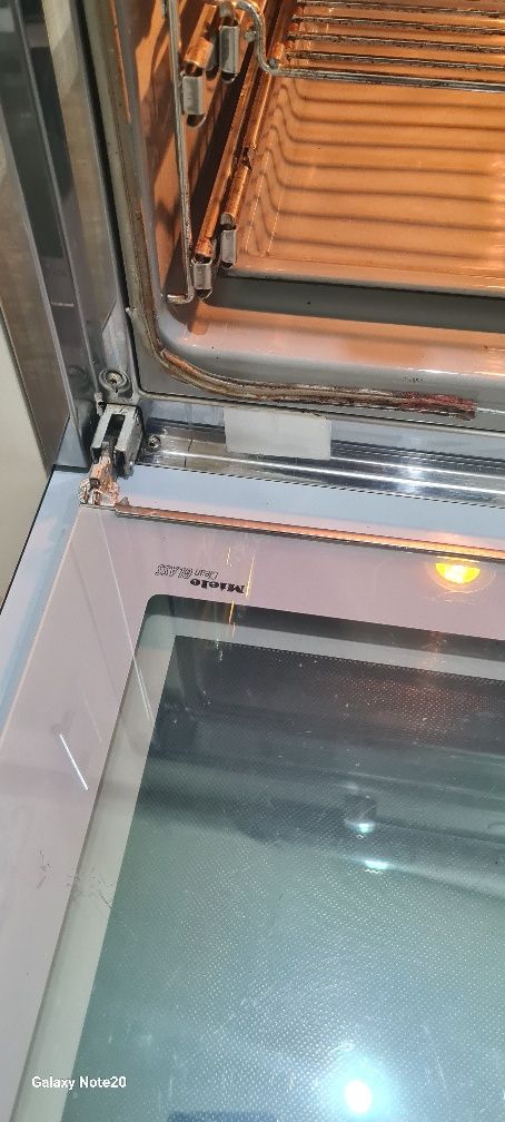 Фурна за вграждане MIELE H4110 BP