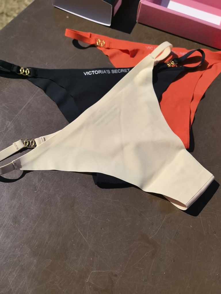 Victoria's Secret дамско бельо