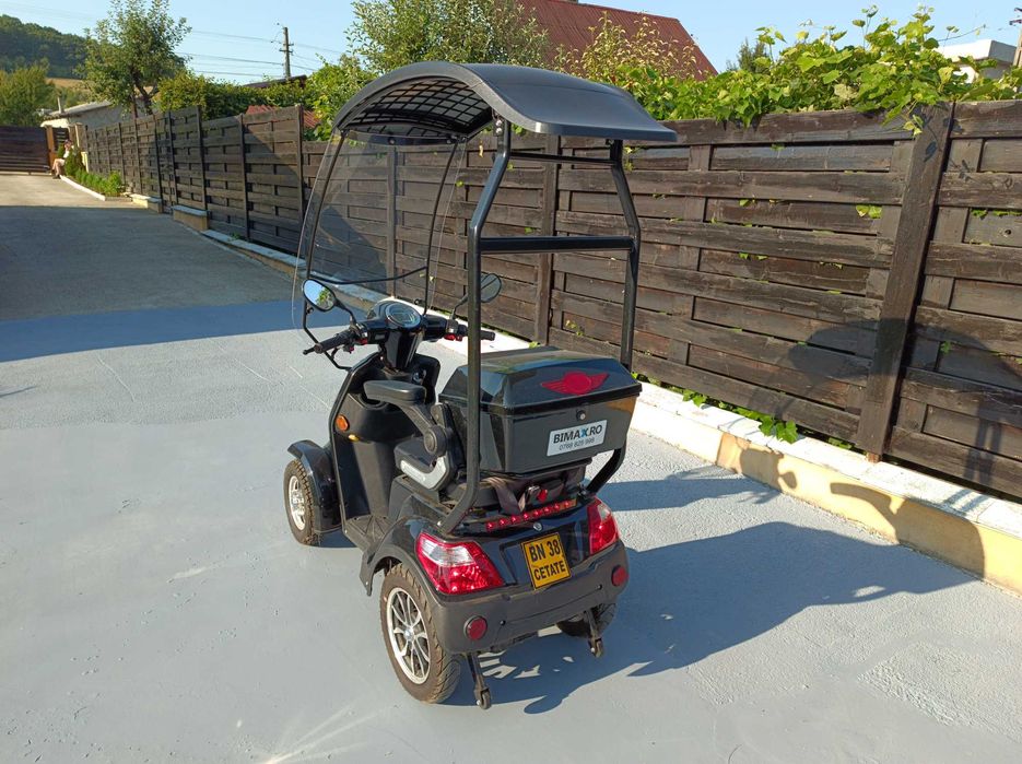 Scuter electric 4 roti, Negru - CL30 (Cu cabina), pentru bătrâni