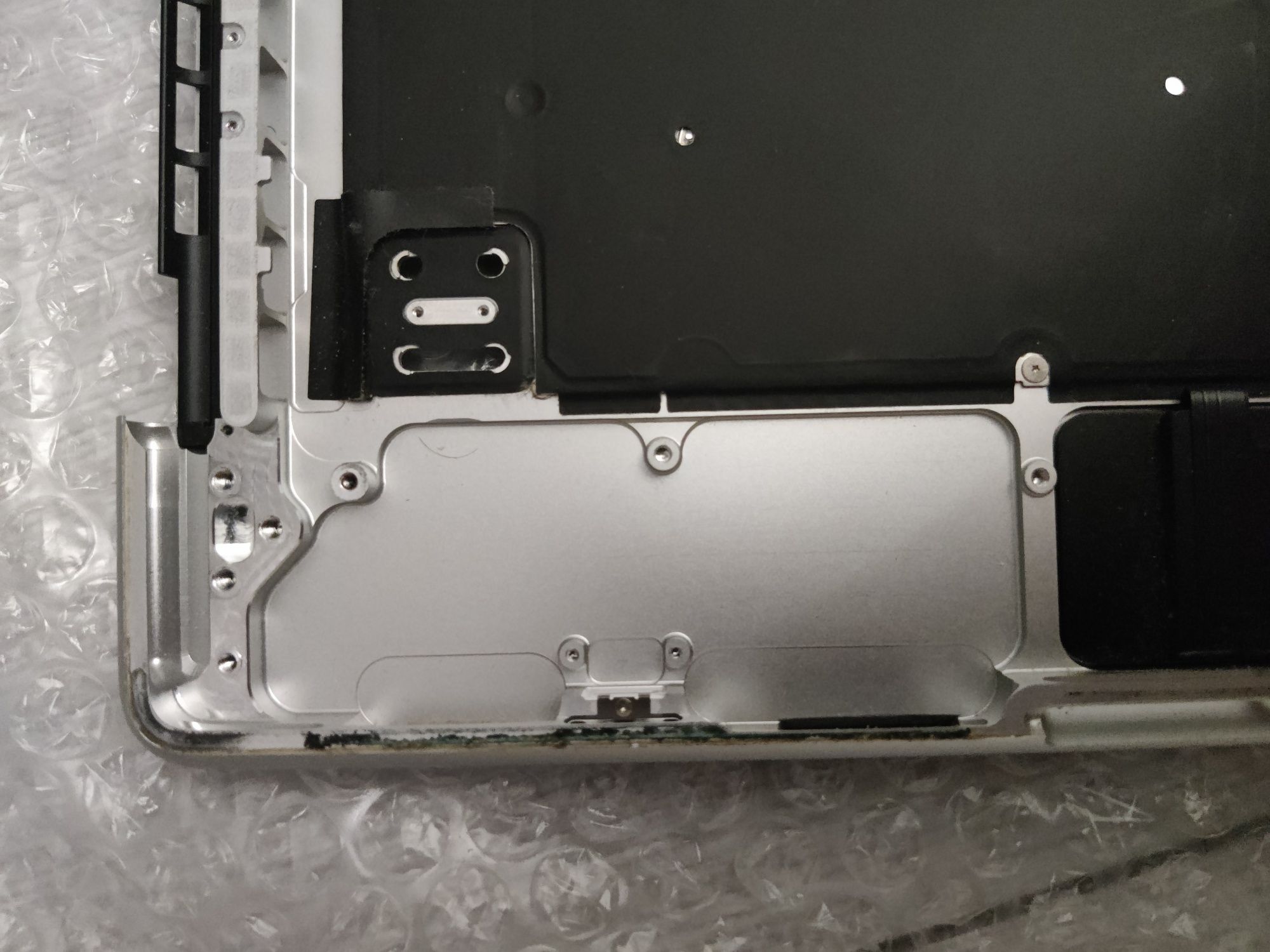 Top Case для MacBook Pro 16.2" (2021) с клавиатурой и аккумулятором