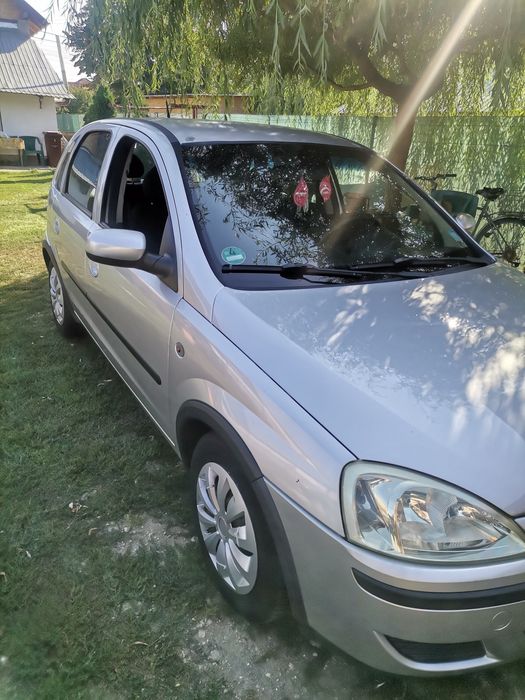 Vând opel corsa C