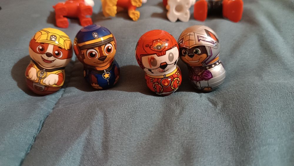 Колекция от Пес патрули + настолна игра  "Закачливи столчета"