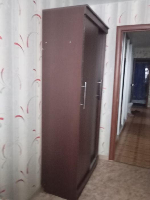 Продам плательный шкаф