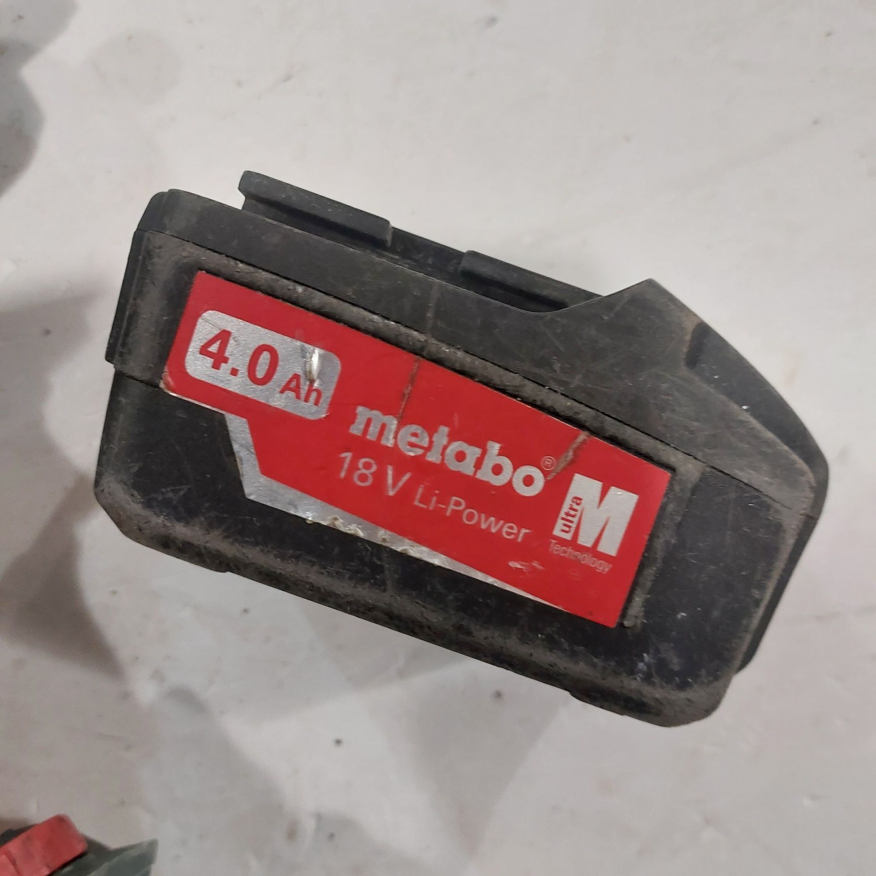 Безчетков акумулаторен гайковерт Метабо Metabo SSW 18 LTX 400 BL + 4Ah