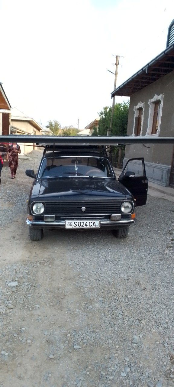 Volga2410 srochno sotiladi idealni minishga tayyor moshina hamda joyi
