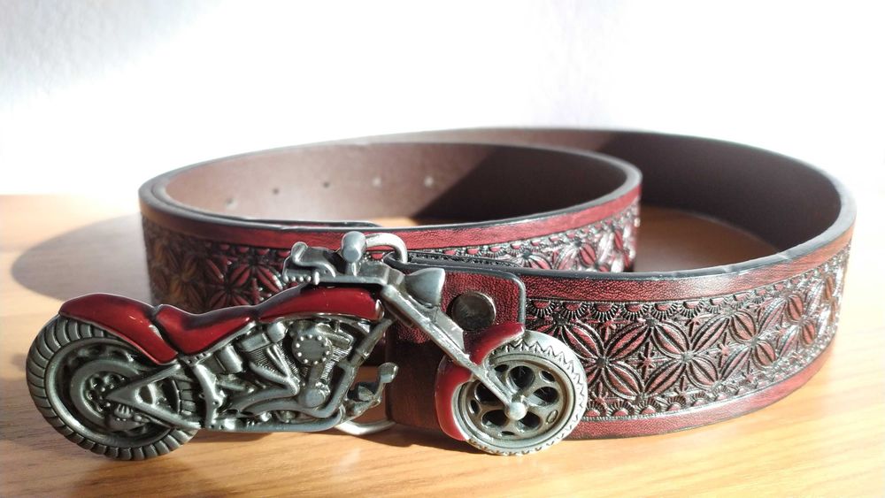 Колан с катарама на мотор