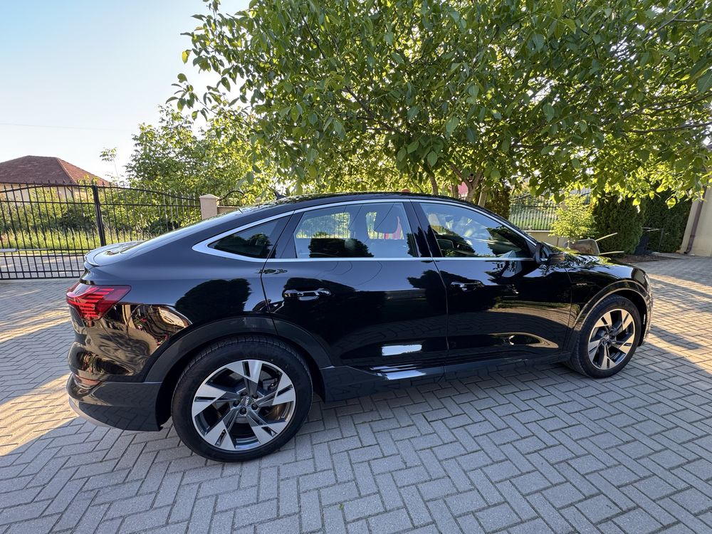 Audi e-tron 50, quattro, Sportback, S line