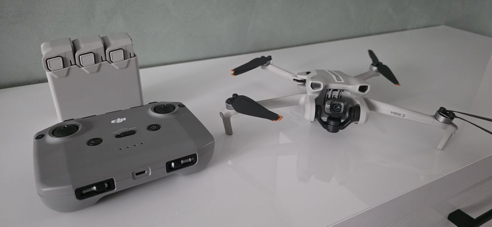Drona DJI Mini 3 ,4K HDR