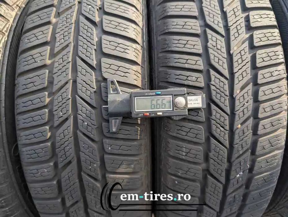 SET 4 Anvelope Iarna 175/65 R14 SEMPERIT Master Grip 82T